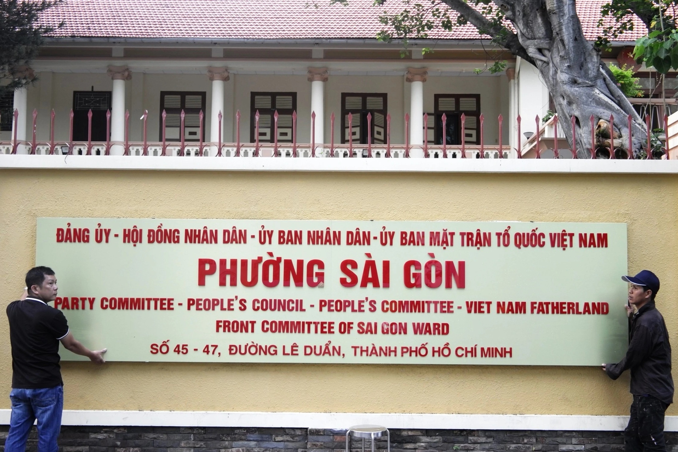 Chính quyền địa phương 2 cấp đi vào đời sống - 1 Chính quyền địa phương 2 cấp đi vào đời sống