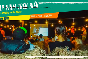 Lần đầu có rạp chiếu phim trên bãi biển ở Đà Nẵng