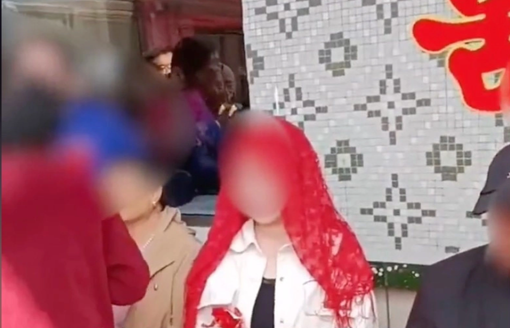 Trào lưu hôn nhân một ngày gây sốc tại Trung Quốc - 1 Trào lưu hôn nhân một ngày gây sốc tại Trung Quốc - 1