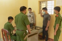 Nhốt người vào chuồng sắt rồi lôi ra rẫy đánh đập đến tử vong để đòi nợ