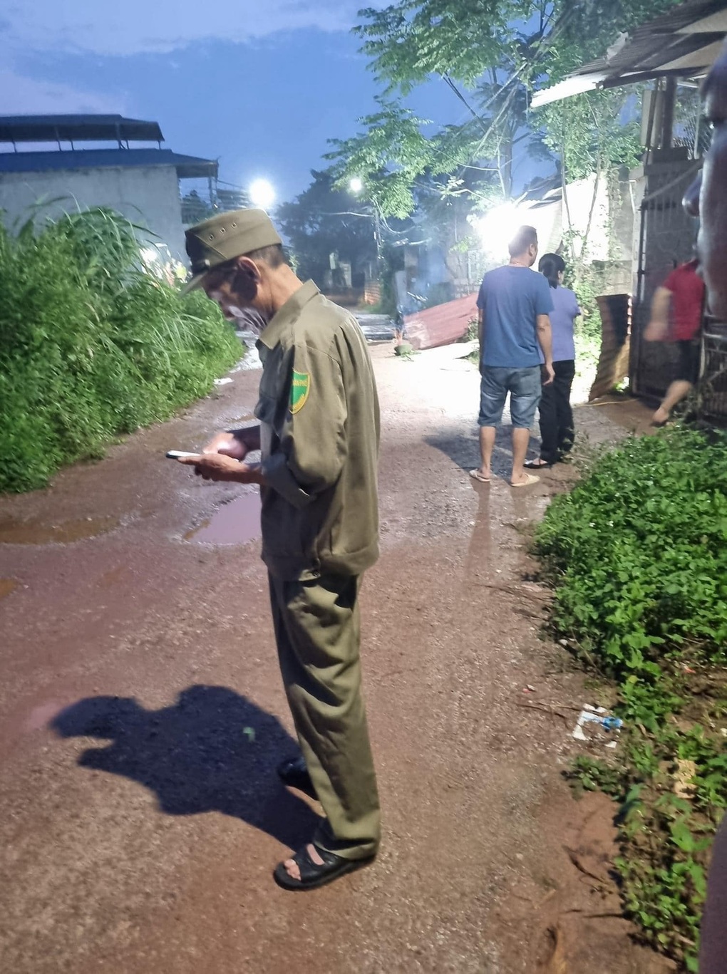 Một thanh niên tử vong sau vụ nổ ở Thái Nguyên - 1 Một thanh niên tử vong sau vụ nổ ở Thái Nguyên - 1