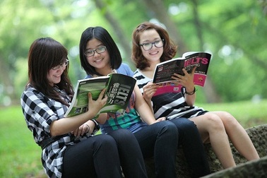 Nghe các "cao thủ" chia sẻ bí kíp thi IELTS