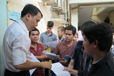 “Bí” vì Luật Việc làm 