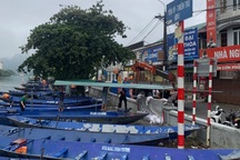 Hơn 100 thuyền, ca nô Chùa Hương sẵn sàng đi cứu trợ vùng lũ Thái Nguyên