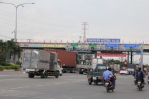 TPHCM: Trạm thu phí BOT An Sương chuẩn bị tiền lẻ để đối phó với các tài xế
