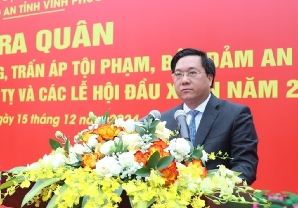 Giám đốc Công an Vĩnh Phúc: Trấn áp mạnh các loại tội phạm - 2 Giám đốc Công an Vĩnh Phúc: Trấn áp mạnh các loại tội phạm - 2