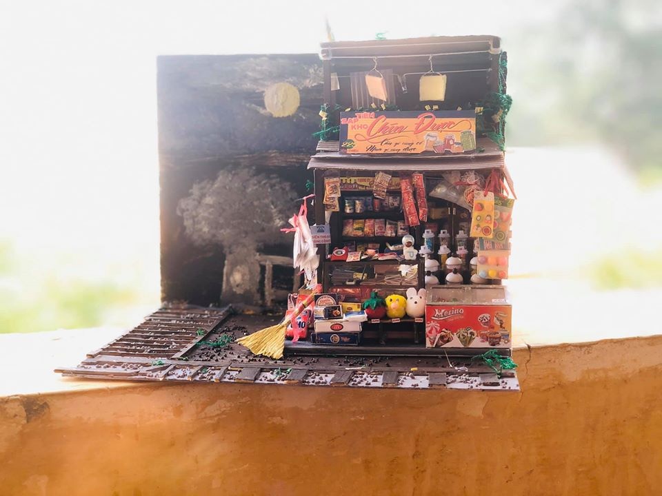 Ngỡ ngàng bài kiểm tra Văn làm bằng mô hình của học sinh TPHCM - 2 Ngỡ ngàng bài kiểm tra Văn làm bằng mô hình của học sinh TPHCM - 2