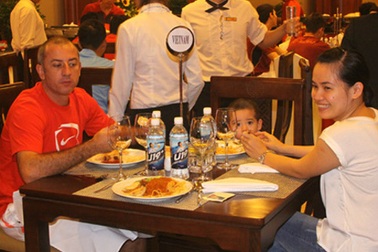 Tết với những chàng rể Việt