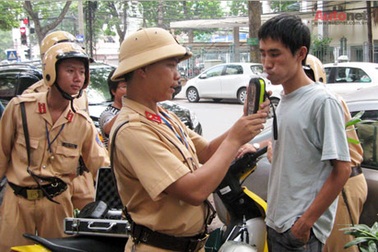 Chưa phạt xe lưu thông không sang tên đổi chủ