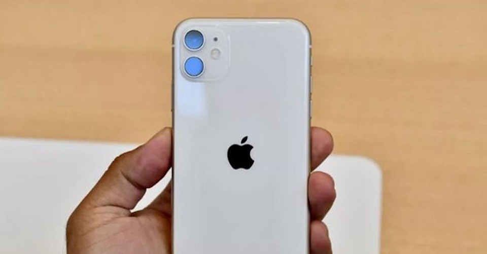 Sau 1 tháng lên kệ, iPhone 11 chính hãng giờ bán ra sao? - 1 Sau 1 tháng lên kệ, iPhone 11 chính hãng giờ bán ra sao? - 1
