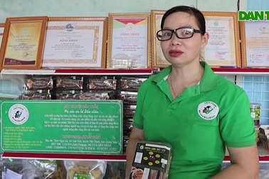 Mẹ trẻ khởi nghiệp từ tình yêu dành cho cô con gái bại não