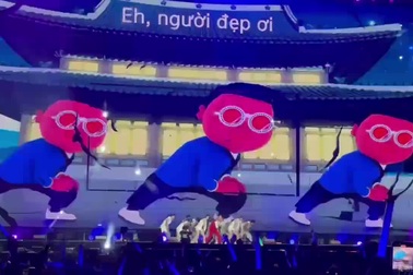 PSY trình diễn hit "Gangnam Style" trong đêm nhạc 10.000 người ở TPHCM