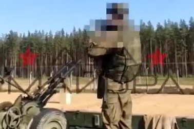 Lính Nga dùng súng AK bắn hạ UAV cỡ lớn của Ukraine