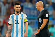 FIFA giao trận chung kết World Cup cho trọng tài thiếu kinh nghiệm?