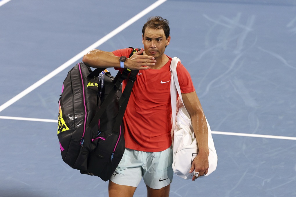 Rafael Nadal chấn thương, lỡ hẹn với Australian Open - 2 Rafael Nadal chấn thương, lỡ hẹn với Australian Open - 2