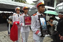 Lễ viếng, truy điệu 18 chiến sĩ hi sinh trong vụ máy bay rơi