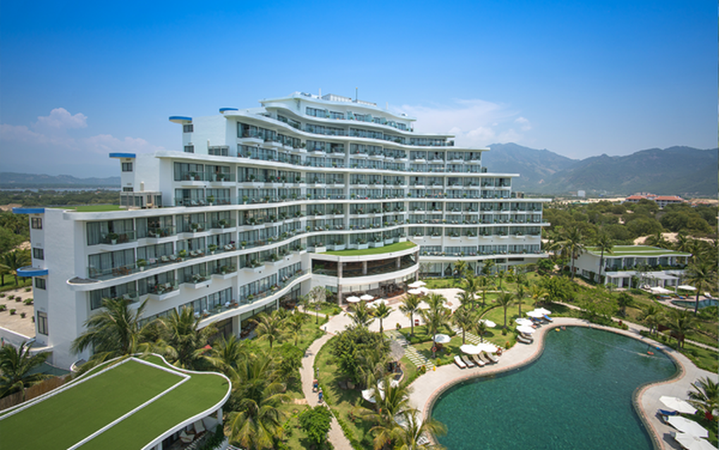 Tập đoàn du lịch Crystal Bay, 25 năm Cùng trải nghiệm - Cùng yêu thương - 3 Tập đoàn du lịch Crystal Bay, 25 năm Cùng trải nghiệm - Cùng yêu thương - 3
