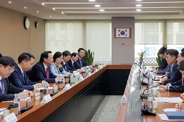 Nếu việc bỏ trốn giảm, Hàn Quốc sẽ nhận thêm nhiều lao động Việt Nam