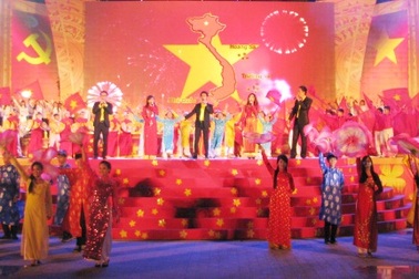 Nhiều hoạt động văn hóa nghệ thuật kỷ niệm 40 năm giải phóng miền Nam   