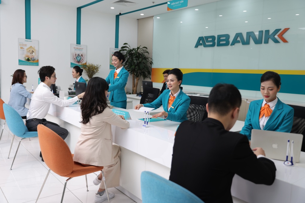 ABBANK triển khai gói tín dụng hạn mức 5.000 tỷ đồng hỗ trợ doanh nghiệp SME - 1 ABBANK triển khai gói tín dụng hạn mức 5.000 tỷ đồng hỗ trợ doanh nghiệp SME - 1