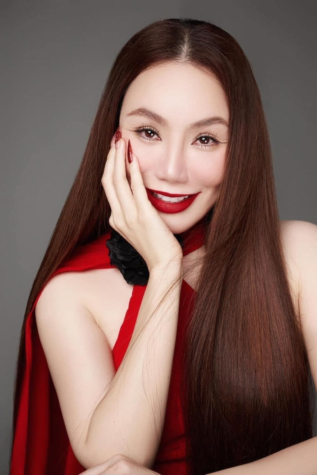 Hồ Quỳnh Hương ở ẩn tuổi 43: Ăn chay trường, nhan sắc hiện tại ra sao? - 1 Hồ Quỳnh Hương ở ẩn tuổi 43: Ăn chay trường, nhan sắc hiện tại ra sao? - 1