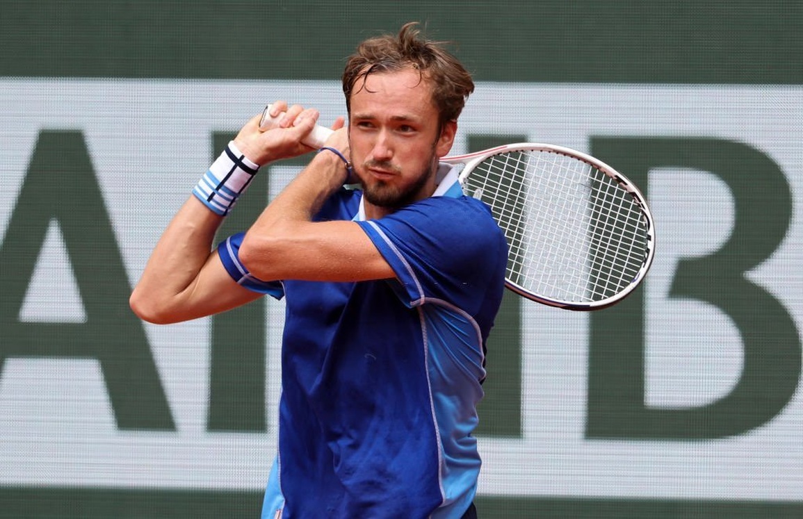 Medvedev lần thứ hai vào vòng 1/8 Roland Garros - 1 Medvedev lần thứ hai vào vòng 1/8 Roland Garros - 1