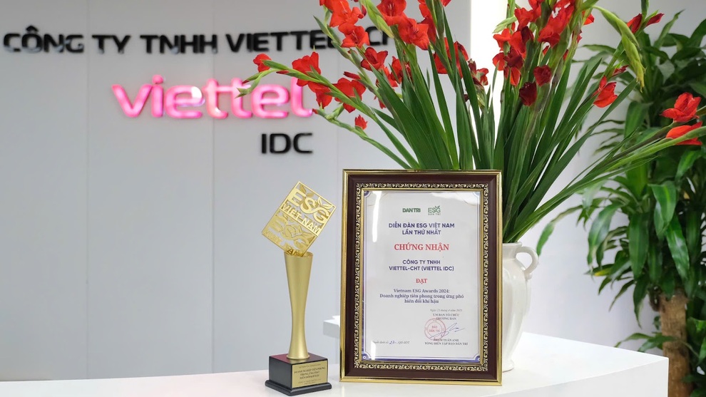 Viettel IDC giành 2 giải thưởng về an ninh mạng và phát triển bền vững - 2 Viettel IDC giành 2 giải thưởng về an ninh mạng và phát triển bền vững - 2