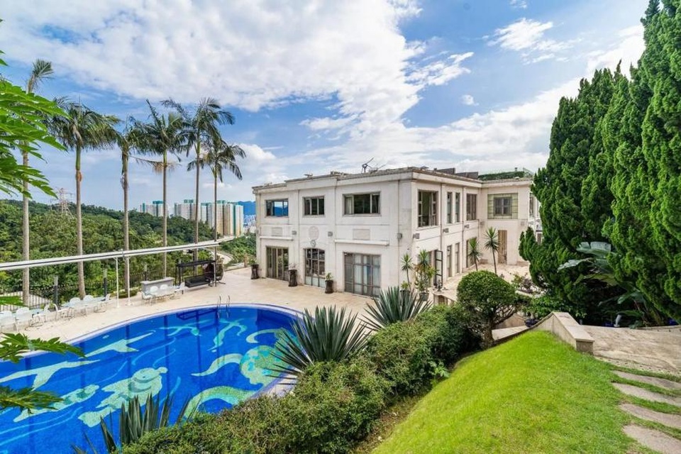 Cận cảnh những dinh thự đắt nhất thế giới đang được rao bán trên thị trường - 5 Cận cảnh những dinh thự đắt nhất thế giới đang được rao bán trên thị trường - 5