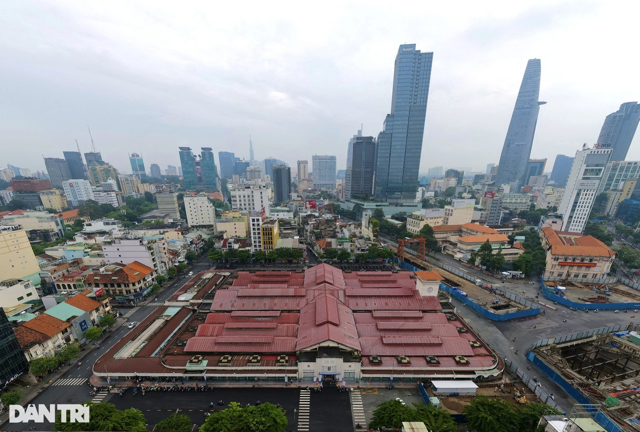 Chợ Bến Thành hoạt động trở lại sau 3 tháng đắp chiếu vì dịch Covid-19 - 16 Chợ Bến Thành hoạt động trở lại sau 3 tháng đắp chiếu vì dịch Covid-19 - 16