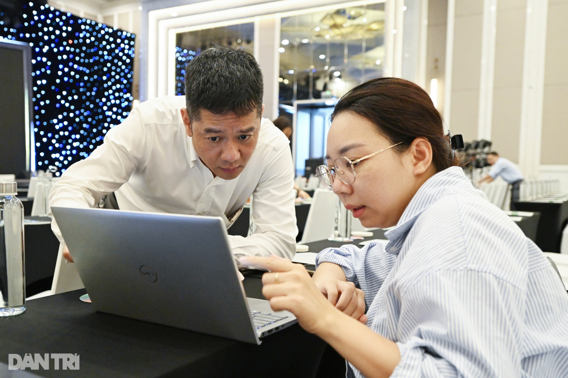Hình ảnh trước giờ diễn ra Diễn đàn ESG Việt Nam lần thứ nhất - 3 Hình ảnh trước giờ diễn ra Diễn đàn ESG Việt Nam lần thứ nhất - 3