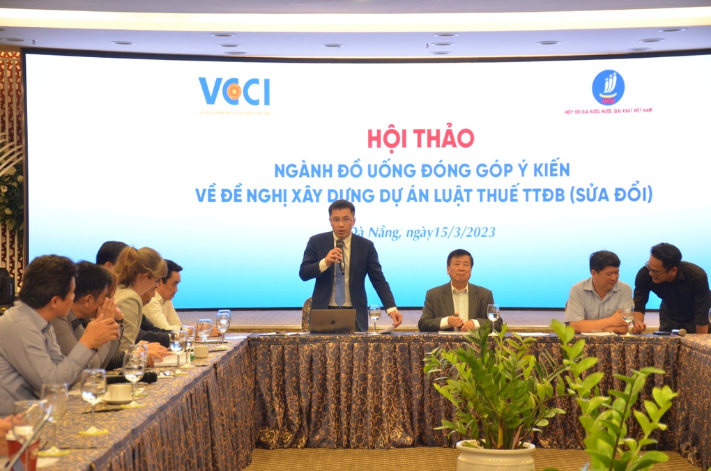 Chuyên gia kiến nghị gì về thuế tiêu thụ đặc biệt? - 1 Chuyên gia kiến nghị gì về thuế tiêu thụ đặc biệt? - 1