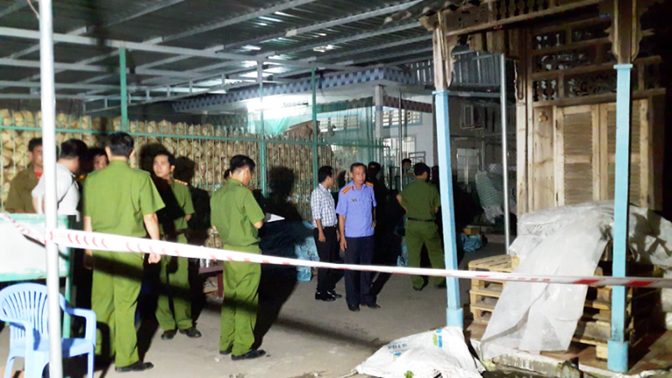 Bố đánh con trai tử vong vì dùng kim tiêm đe dọa cả gia đình - 1 Bố đánh con trai tử vong vì dùng kim tiêm đe dọa cả gia đình - 1