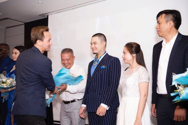 Đức Vincie ngồi ghế giám khảo Hoa hậu đại dương 2019