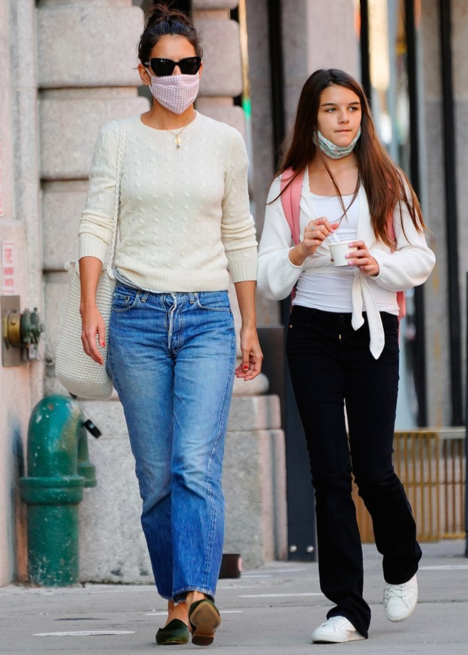 Tuổi 15 của hai thiếu nữ nổi tiếng nhất Hollywood - 6