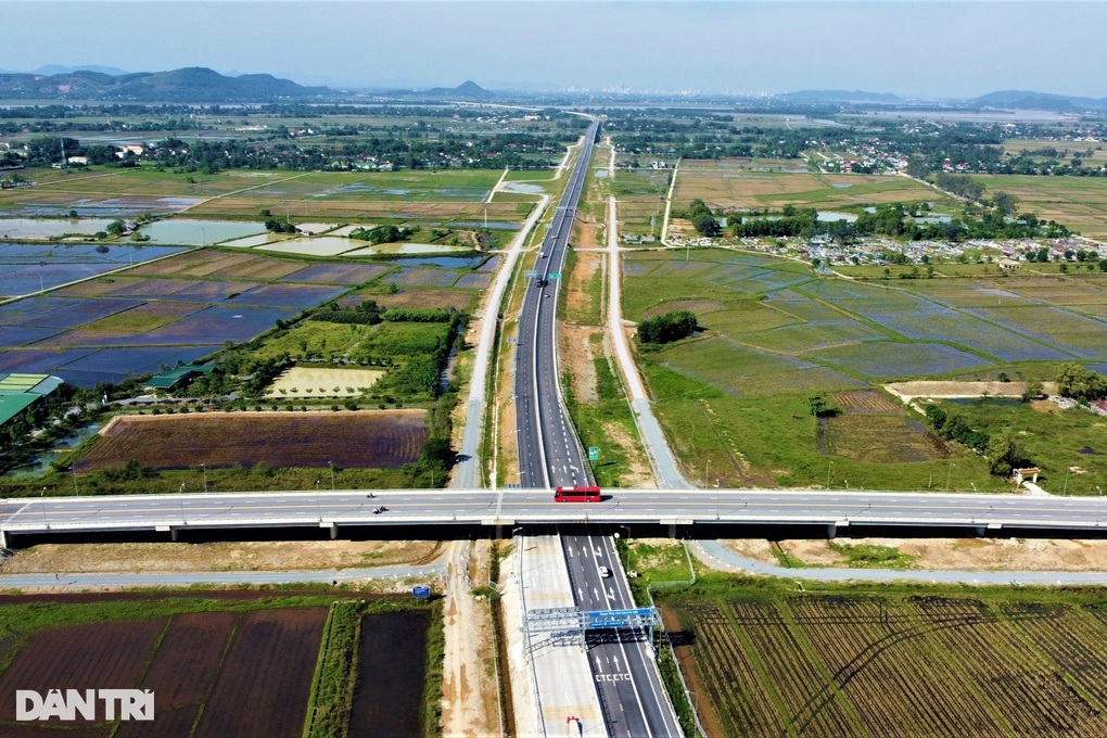 Cao tốc Diễn Châu - Bãi Vọt sắp chính thức thu phí - 2 Cao tốc Diễn Châu - Bãi Vọt sắp chính thức thu phí - 2