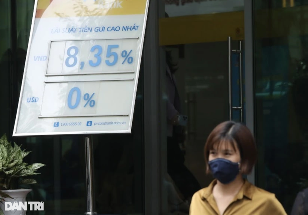 Ngân hàng ồ ạt treo biển lãi suất cao tới sát 10%/năm hút khách gửi tiền - 6 Ngân hàng ồ ạt treo biển lãi suất cao tới sát 10%/năm hút khách gửi tiền - 6