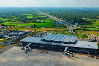 Cần Thơ: Đề xuất lấy ngân sách hỗ trợ đường bay mới mở bị lỗ