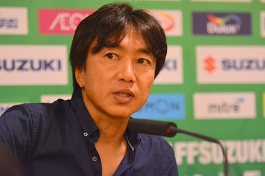 HLV Miura muốn gắn bó lâu dài với bóng đá Việt Nam