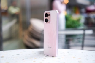 Đánh giá OPPO A6 Pro: Thiết kế mỏng nhẹ, pin khỏe, camera còn hạn chế - 2