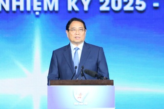 Thủ tướng giao doanh nghiệp, doanh nhân trẻ thực hiện 6 tiên phong