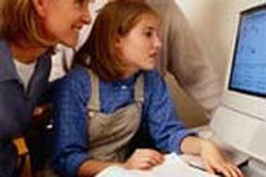 Cha mẹ nên vào Internet cùng con 