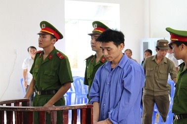 Đâm chết đồng nghiệp vì hiểu lầm