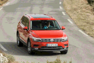 Volkswagen Tiguan 7 chỗ có giá từ 1,699 tỉ đồng