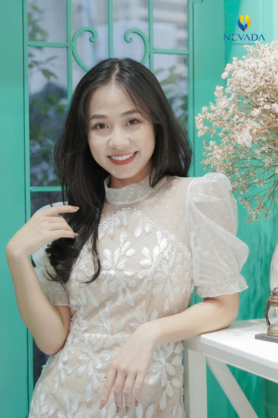 Hotgirl Trang Hime đẹp “mê mẩn” với nụ cười răng sứ - 1 Hotgirl Trang Hime đẹp “mê mẩn” với nụ cười răng sứ - 1