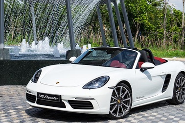 Porsche 718 Boxster - Thể thao thuần khiết