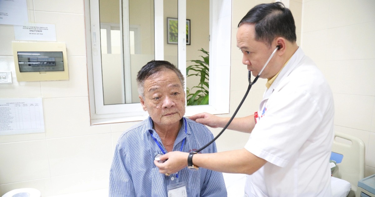 Chăm đi viện, người đàn ông phát hiện khối u phổi từ rất sớm