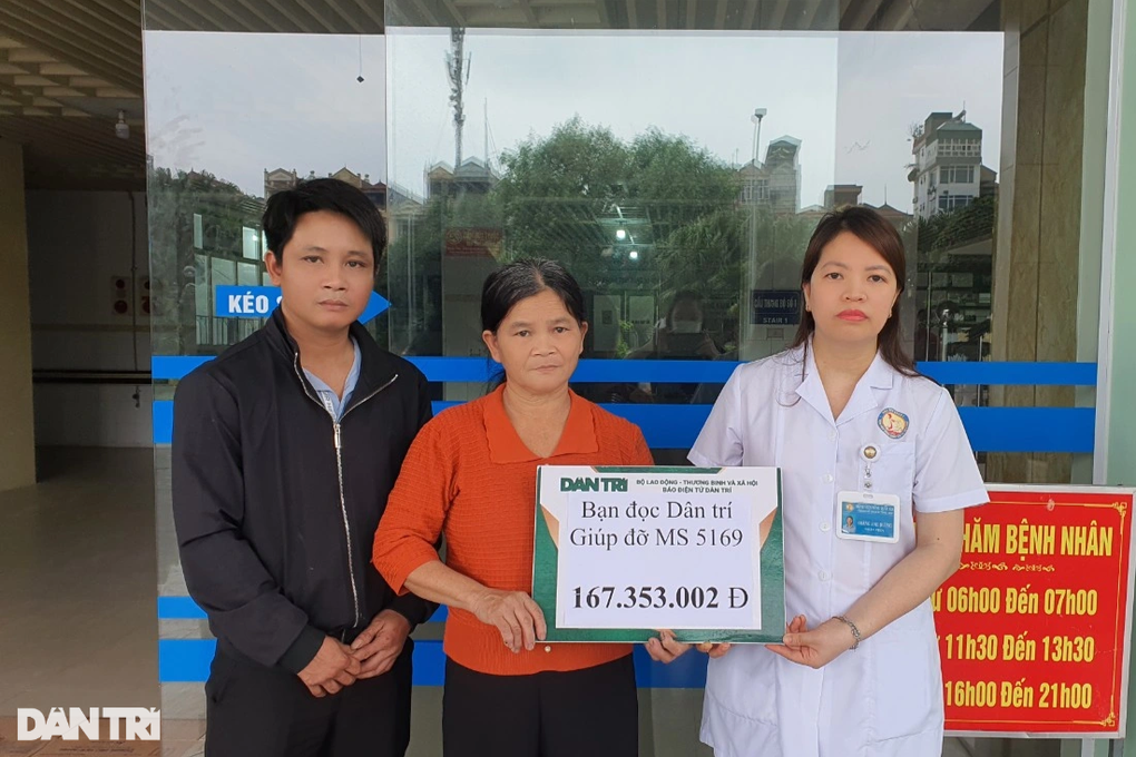 Người phụ nữ góa chồng: Gia đình tôi mãi nhớ ân tình bạn đọc Dân trí - 1 Người phụ nữ góa chồng: Gia đình tôi mãi nhớ ân tình bạn đọc Dân trí - 1