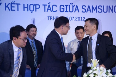 Samsung tỏ rõ tham vọng ngôi vị số 1 tại Việt Nam