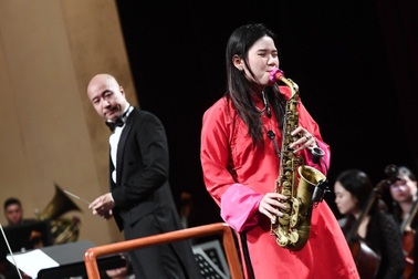 Xúc động màn biểu diễn của con gái Trần Mạnh Tuấn trong "Điều còn mãi 2023"