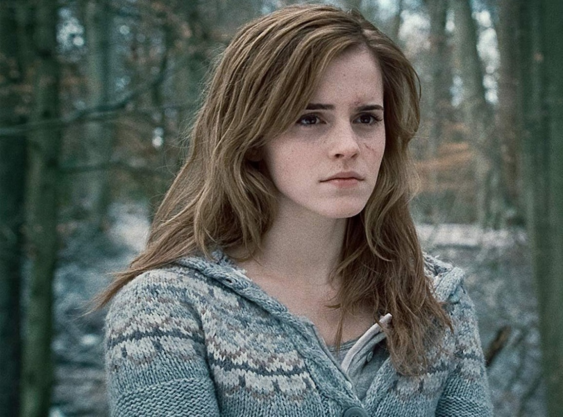 What did Emma Watson say when her childhood photo was mistaken for Emma Roberts? - 5